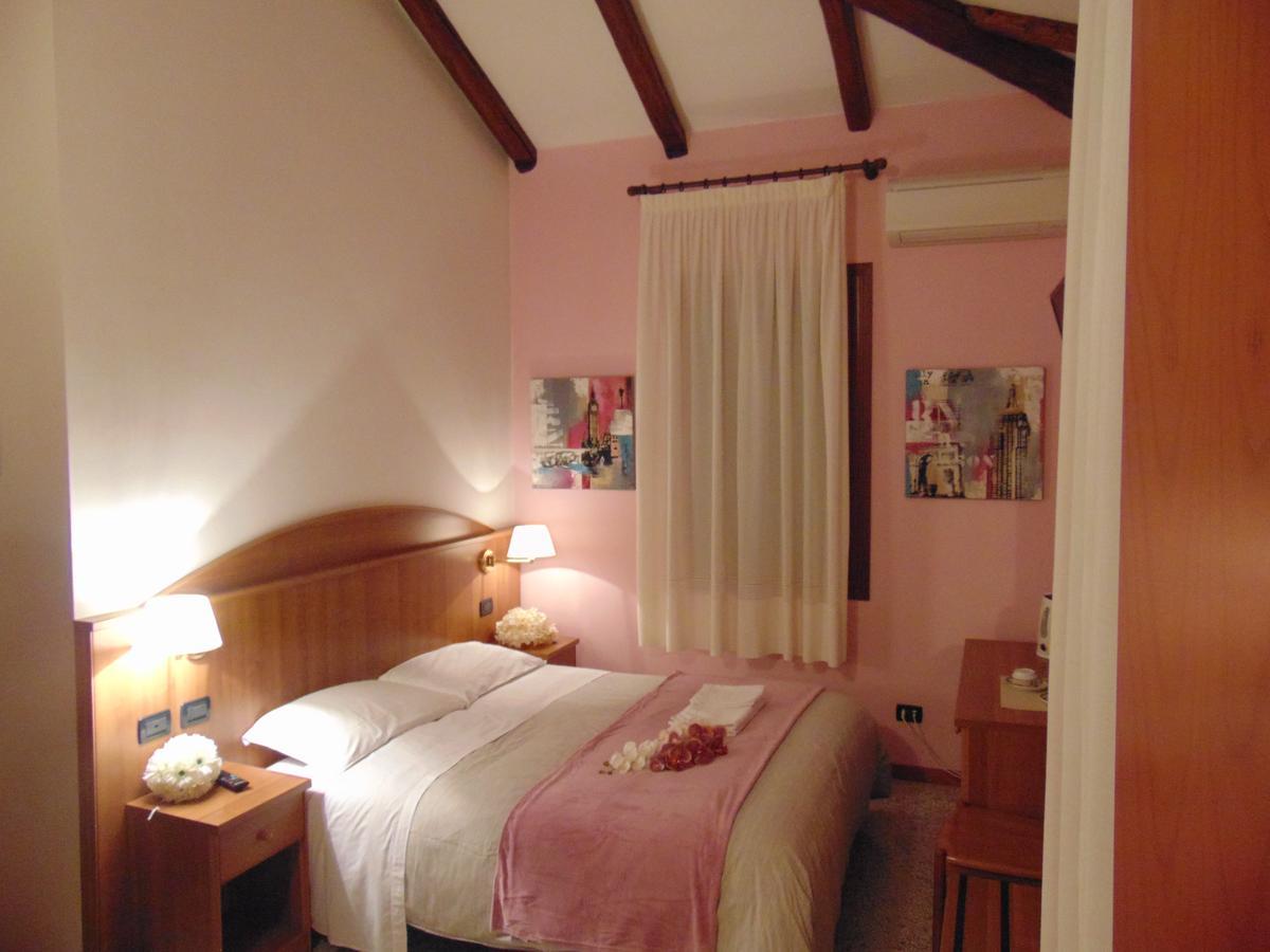 Casa Gaia Hotell Campalto Exteriör bild